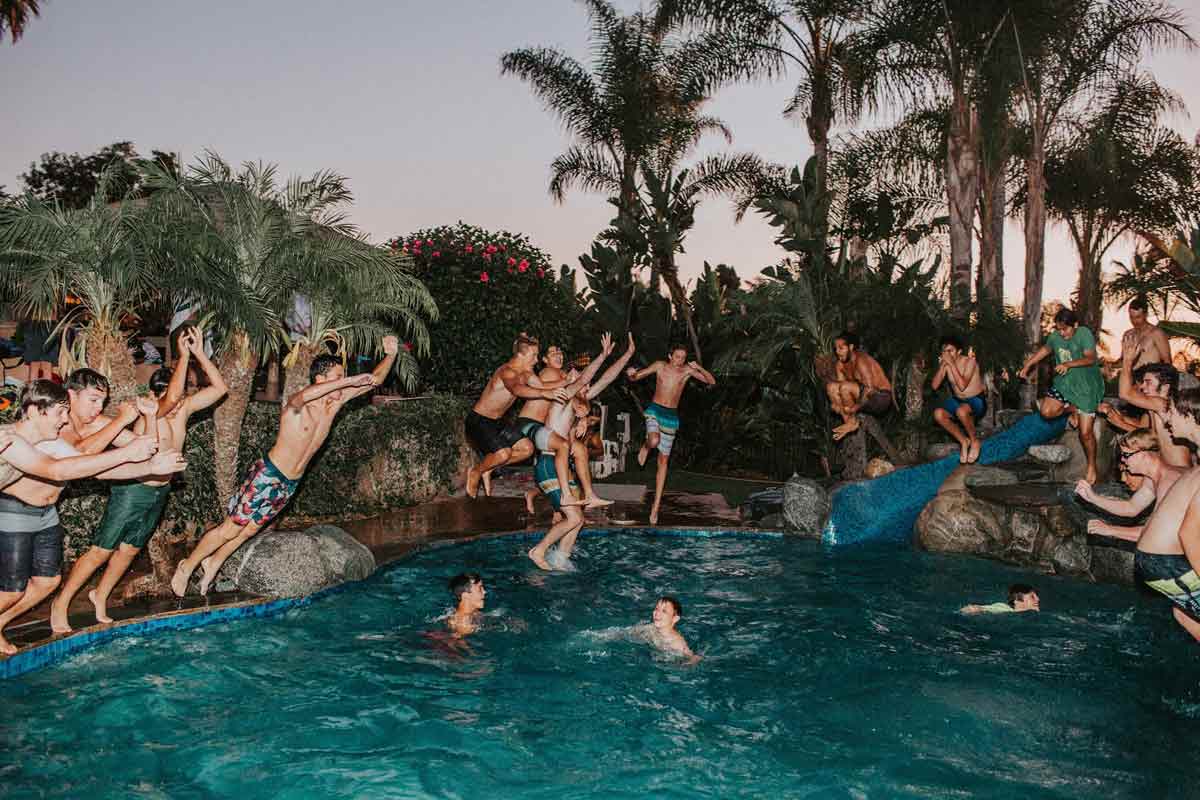 temáticas para fiestas de verano