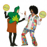 Fatos de casal Hippie e Planta Marijuana