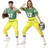 Fatos de casal Jogadores de futebol americano com uniformes verdes