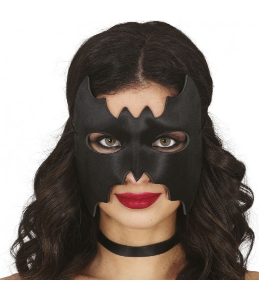 Máscara de morcego preta para completar o seu disfarce
