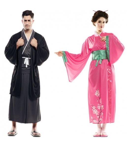 O casal Japoneses original e engraçado para se disfraçar com o seu parceiro