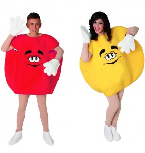 O casal doces vermelho e amarelo original e engraçado para se disfraçar com o seu parceiro