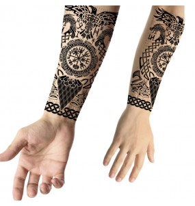 Tatuagem de viking para completar o seu disfarce